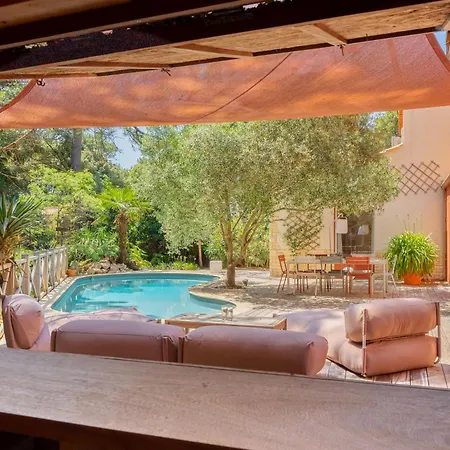 La Tropicale Villa *